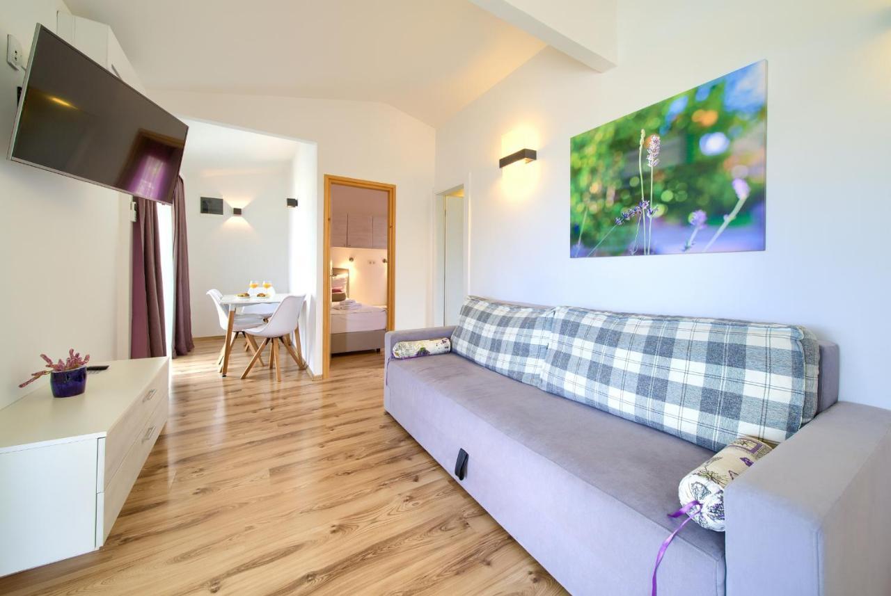 Holiday Homes Kanajt Punat Exterior foto
