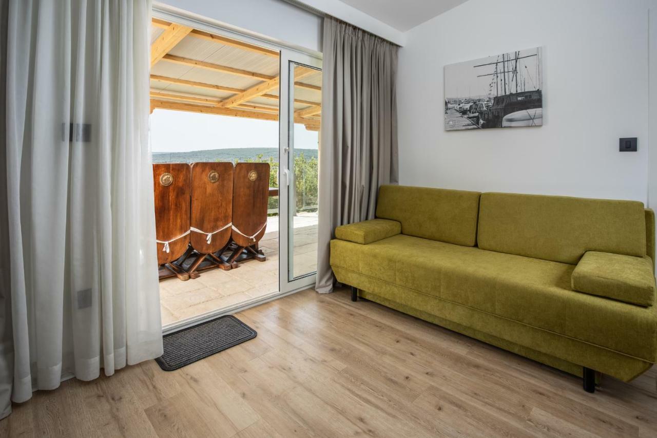 Holiday Homes Kanajt Punat Exterior foto